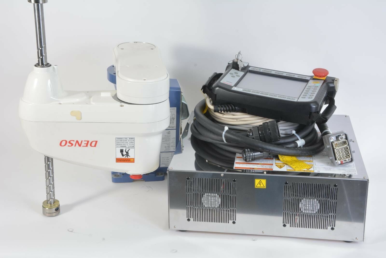 DENSO日(rì)本電(diàn)裝機(jī)械手臂機(jī)器(qì)人(rén)維修