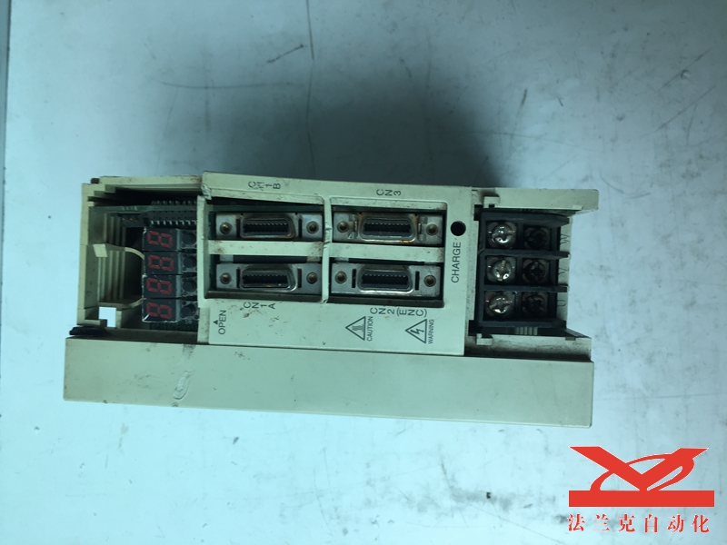 三菱變頻(pín)器(qì)維修報(bào)警E7 變頻(pín)器(qì)CPU異常報(bào)警維修